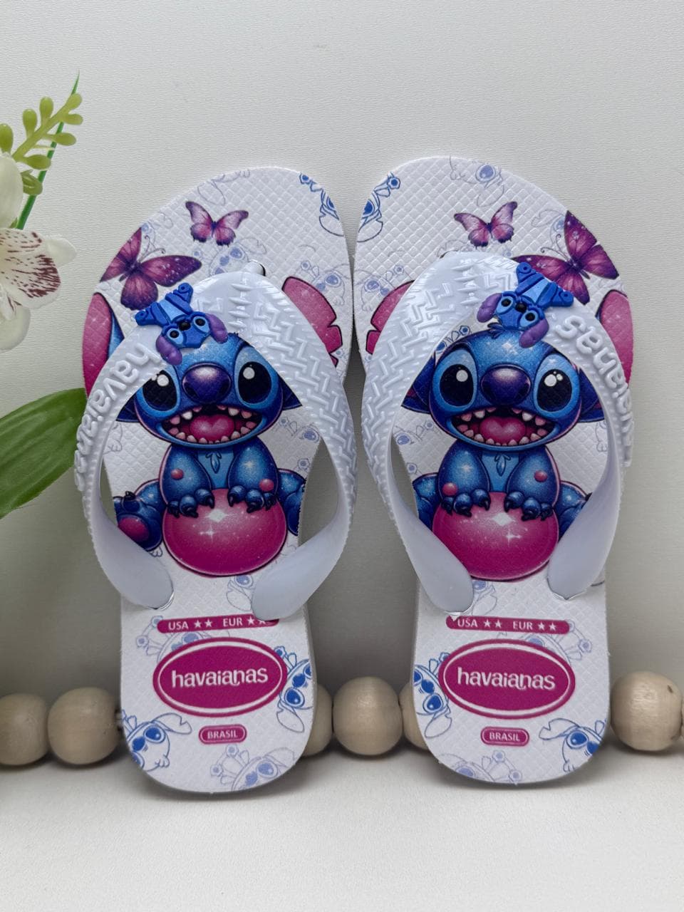 Chinelo Infantil Stitch Lilo E Stitch Menina Havaianas Com Aplique Pins